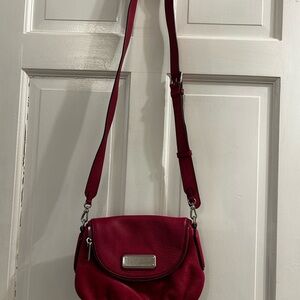 Marc Jacobs Fuchsia Pebbled Leather Crossbody Bag